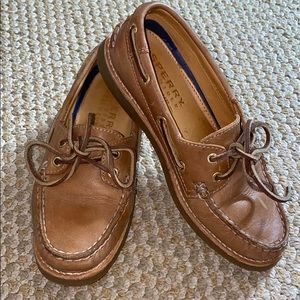 Sperry Boat Shoes Size 5